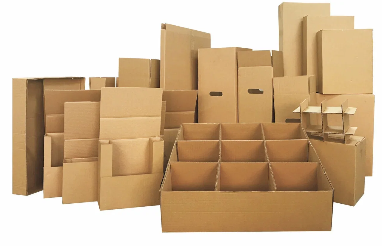Finished corrugated boxes in multiple sizes and formats